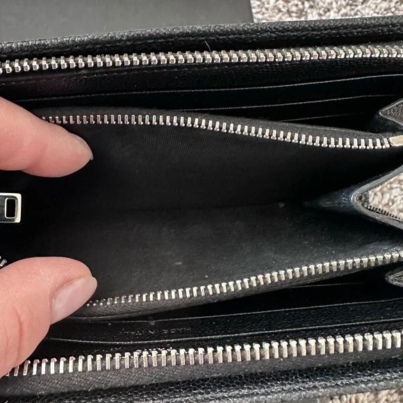 Authentic Saint Laurent Studded Zip Around Wallet Grain de Poudre Black Silver - Picture 10 of 14